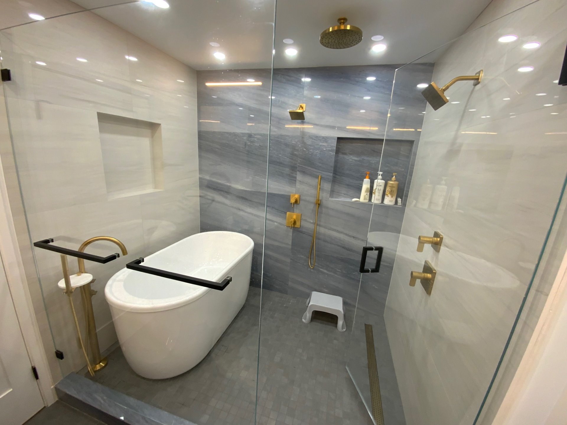 15 Questions to Ask Before Hiring a Remodeling Contractor in San Diego